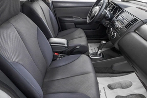 Хетчбэк Nissan Tiida 2008 года, 789000 рублей, Барнаул