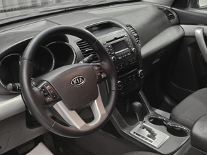 Внедорожник Kia Sorento 2010 года, 1299000 рублей, Красноярск