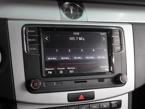 Седан Volkswagen Passat 2013 года, 1344000 рублей, Воронеж