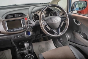Хетчбэк Honda Fit Shuttle 2012 года, 899000 рублей, Томск