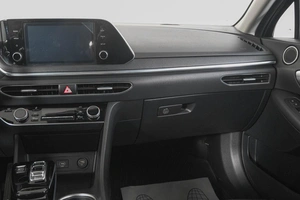 Седан Hyundai Sonata 2021 года, 2099000 рублей, Кемерово