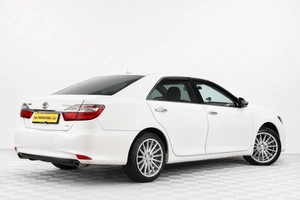 Седан Toyota Camry 2015 года, 1789000 рублей, Челябинск