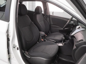 Хетчбэк Hyundai Solaris 2015 года, 960000 рублей, Воронеж