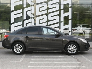 Седан Chevrolet Cruze 2013 года, 685000 рублей, Волгоград
