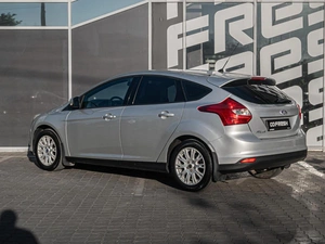 Хетчбэк Ford Focus 2013 года, 707000 рублей, Краснодар