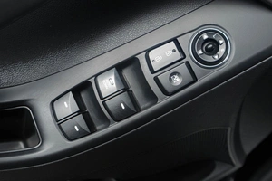 Седан Hyundai Elantra 2015 года, 1389000 рублей, Тюмень