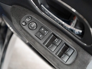 Внедорожник Honda Vezel 2016 года, 1800000 рублей, Красноярск