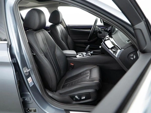 Седан BMW 5 серия 2019 года, 3149999 рублей, Москва