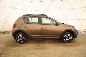 Хэтчбек Renault Sandero 2018 года, 1249000 рублей, Обнинск
