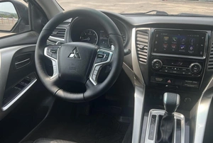 Внедорожник Mitsubishi Pajero Sport 2017 года, 2210000 рублей, Солонцы