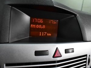 Универсал Opel Astra 2011 года, 569000 рублей, Воронеж