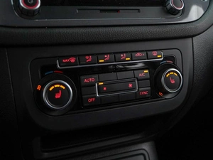 Внедорожник Volkswagen Tiguan 2012 года, 1549099 рублей, Москва