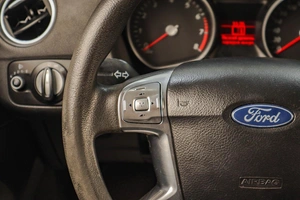 Седан Ford Mondeo 2012 года, 709000 рублей, Челябинск