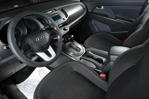 Внедорожник Kia Sportage 2011 года, 899000 рублей, Тюмень