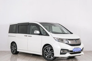 Минивэн Honda Stepwgn Spada 2015 года, 1729000 рублей, Красноярск