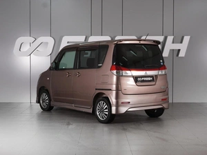 Минивэн Mitsubishi Delica D2 2011 года, 680000 рублей, Красный Пахарь