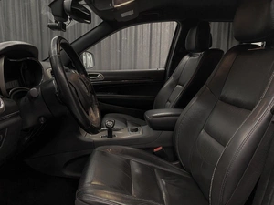 Внедорожник Jeep Grand Cherokee 2013 года, 2390000 рублей, Красноярск