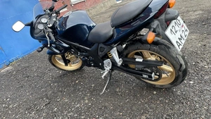 Suzuki sv400s 1998 года, 300000 рублей, Красноярск