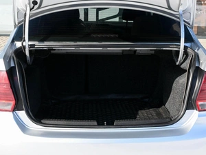 Седан Volkswagen Polo 2017 года, 1160000 рублей, Волгоград