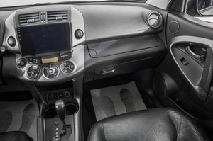 Внедорожник Toyota RAV4 2012 года, 1549000 рублей, Барнаул