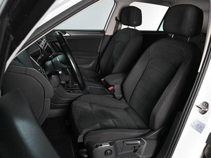 Внедорожник Volkswagen Tiguan 2019 года, 2399000 рублей, Ростов-на-Дону