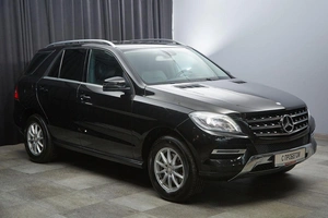 Внедорожник Mercedes-benz M-класс 2013 года, 2000000 рублей, Красноярск