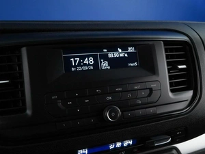 Минивэн Peugeot Traveller 2022 года, 2629999 рублей, Москва