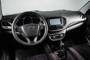 Седан ВАЗ (LADA) Vesta 2016 года, 699000 рублей, Сургут