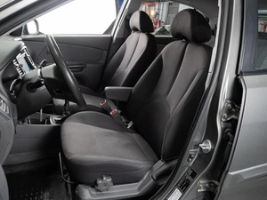 Хетчбэк Kia Rio 2011 года, 619000 рублей, Тюмень