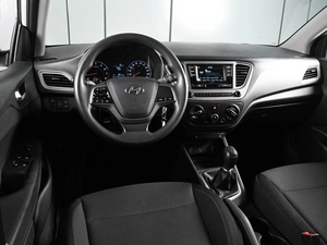 Седан Hyundai Solaris 2021 года, 1635000 рублей, Аксай