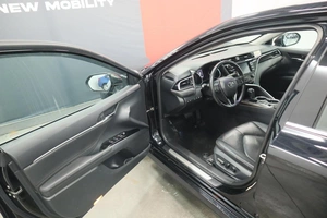 Седан Toyota Camry 2018 года, 3270000 рублей, Курск