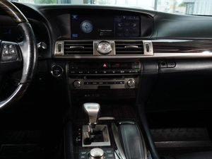 Седан Lexus LS 2013 года, 2677000 рублей, Тверь