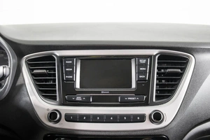 Седан Hyundai Solaris 2017 года, 989000 рублей, Пермь