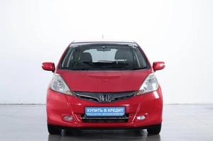 Хетчбэк Honda Fit 2011 года, 829000 рублей, Челябинск