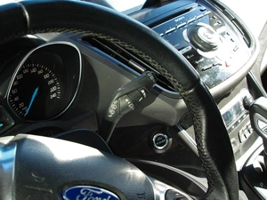 Внедорожник Ford Kuga 2013 года, 1175000 рублей, Владимир