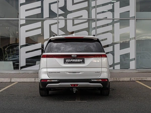 Минивэн Kia Carnival 2021 года, 3975000 рублей, Краснодар