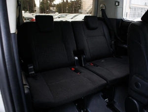 Минивэн Toyota Noah 2015 года, 1739000 рублей, Большой Сочи