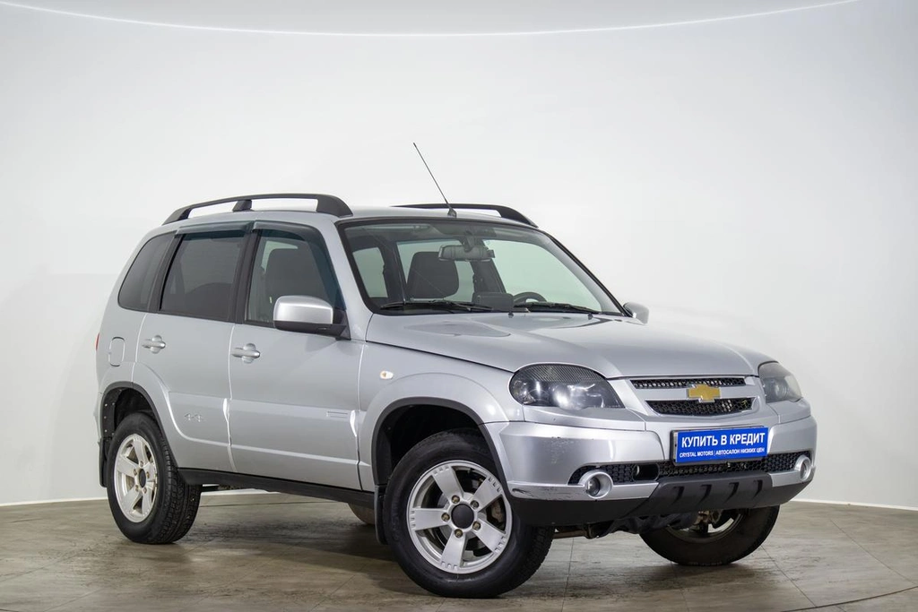 Внедорожник Chevrolet Niva 2019 года, 819000 рублей, Оренбург
