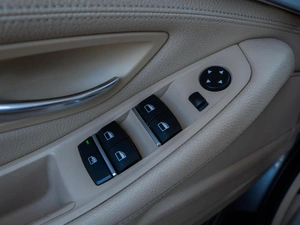 Седан BMW 5 серия 2013 года, 1370000 рублей, Волгоград