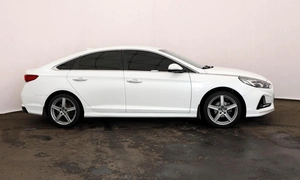 Седан Hyundai Sonata 2019 года, 1999000 рублей, Орёл
