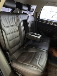 Внедорожник Volkswagen Touareg 2013 года, 1987000 рублей, Солонцы