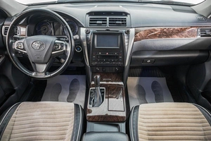 Седан Toyota Camry 2018 года, 2599000 рублей, Барнаул