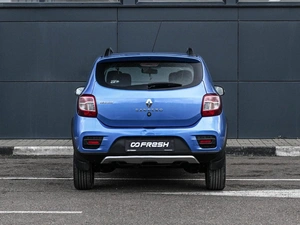 Хетчбэк Renault Sandero 2015 года, 774000 рублей, Кирилловка