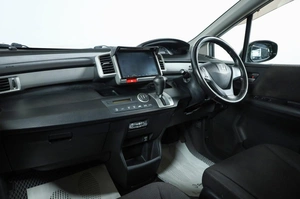 Минивэн Honda Freed 2013 года, 1099000 рублей, Новосибирск