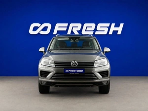 Внедорожник Volkswagen Touareg 2015 года, 2500000 рублей, Москва