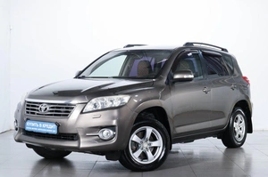 Внедорожник Toyota RAV4 2010 года, 1359000 рублей, Челябинск