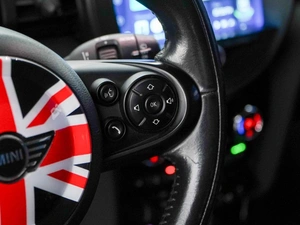 Хетчбэк MINI Cooper 2018 года, 1298077 рублей, Москва