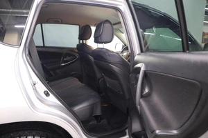 Внедорожник Toyota RAV4 2010 года, 1500000 рублей, Брянск