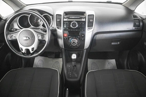 Минивэн Kia Venga 2013 года, 969000 рублей, Кемерово