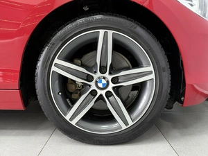 Хетчбэк BMW 1 серия 2015 года, 1340000 рублей, Красноярск